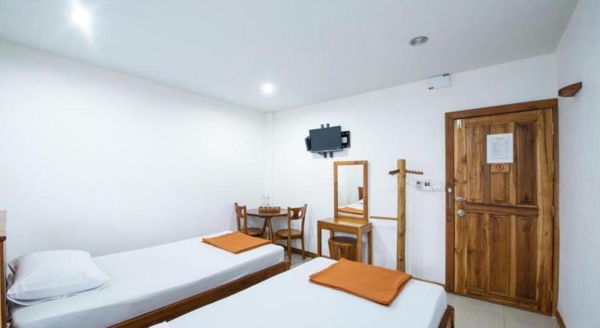 Thongphaphum Place Exterior photo